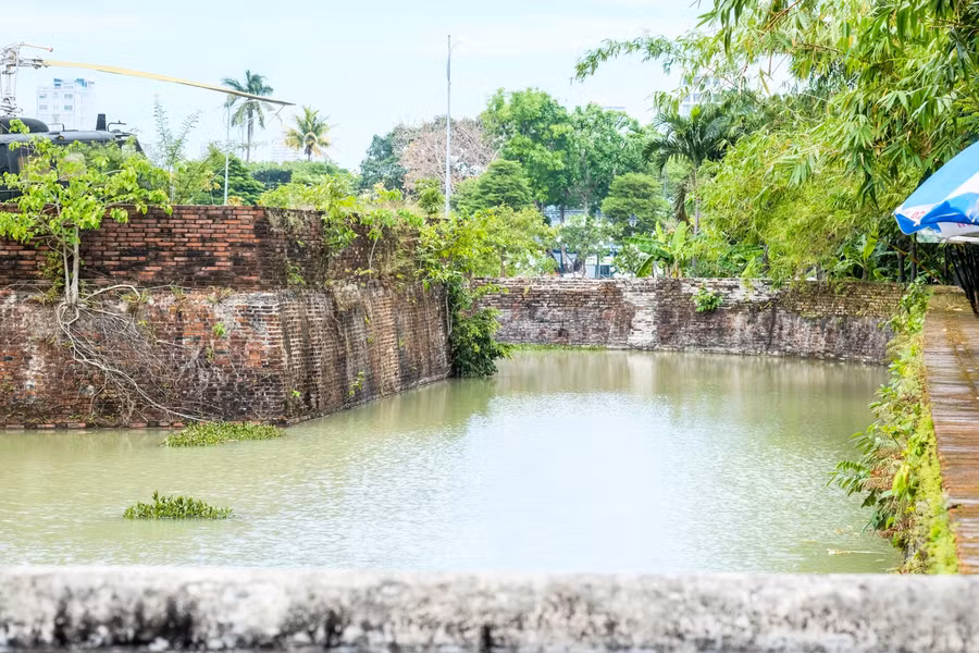 Bên cạnh đó, tạo nên một không gian lịch sử, không gian trưng bày, kết nối với Bảo tàng Đà Nẵng (mới) và các địa điểm di tích khác, nhằm phục vụ nhu cầu sinh hoạt văn hóa của nhân dân, thu hút khách tham quan, du lịch trên cơ sở phát huy giá trị lịch sử văn hóa của Đà Nẵng.