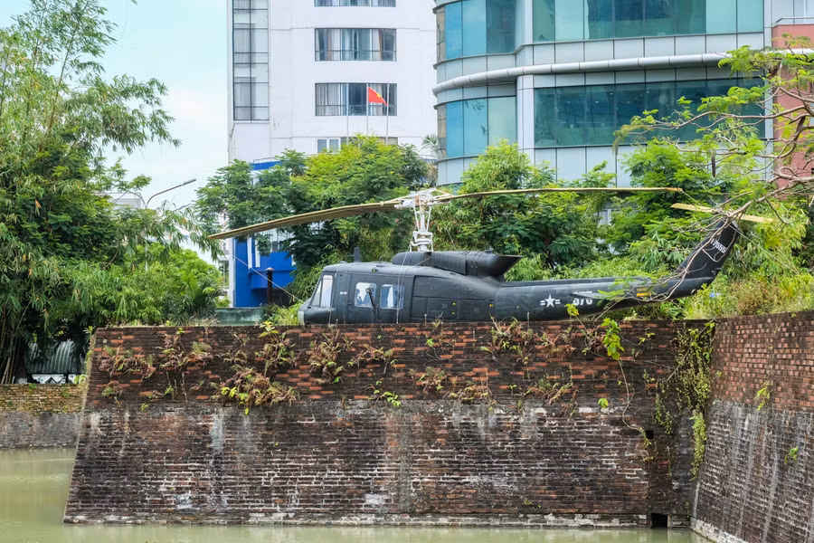 UBND TP Đà Nẵng cũng giao Sở Văn hóa và Thể thao, BQL dự án đầu tư xây dựng công trình dân dụng và công nghiệp Đà Nẵng chịu trách nhiệm tổ chức, quản lý thực hiện dự án đảm bảo chất lượng, hiệu quả và thực hiện đầy đủ các thủ tục, trình tự đầu tư xây dựng cơ bản theo đúng quy định.