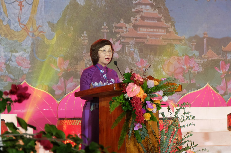 Bà Ngô Thị Kim Yến - Phó Chủ tịch UBND TP. Đà Nẵng phát biểu khai mạc Lễ hội. Ảnh: Hoàng Vinh. Bà Ngô Thị Kim Yến - Phó Chủ tịch UBND TP. Đà Nẵng phát biểu khai mạc Lễ hội. Ảnh: Hoàng Vinh.