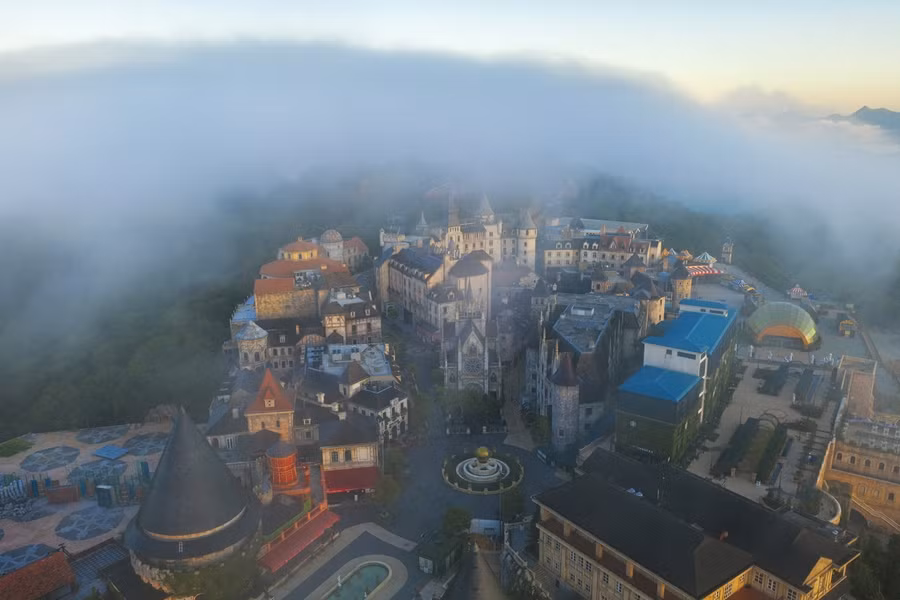 Sun World Bà Nà Hills trong những ngày vắng khách.