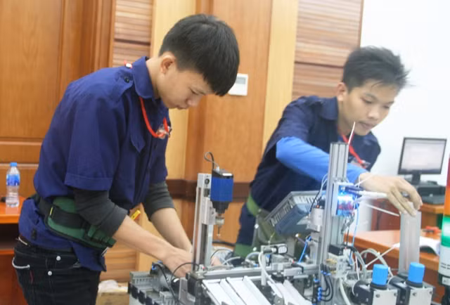 Phát triển cơ sở giáo dục nghề nghiệp ngoài công lập là một mục tiêu được đặt ra