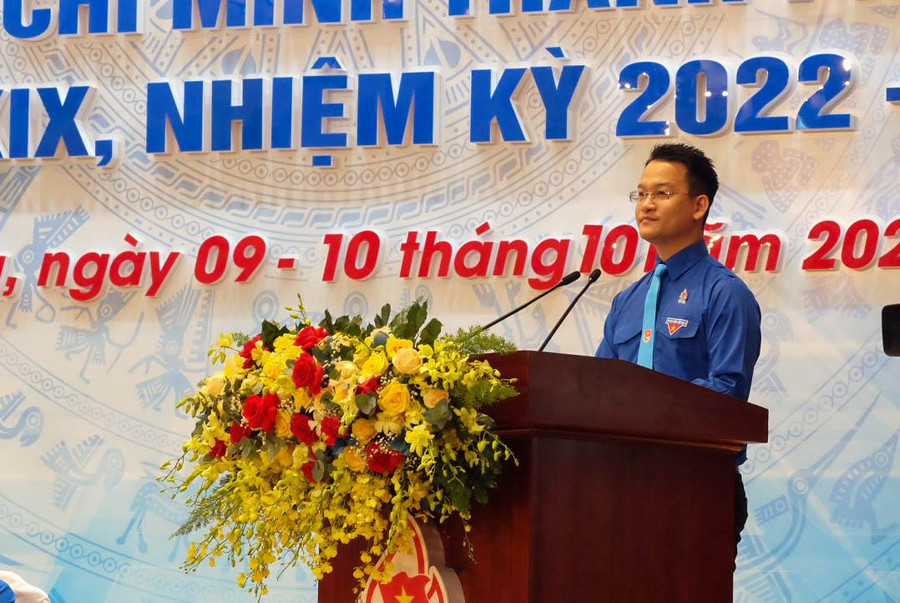 Anh Nguyễn Mạnh Dũng - Bí thư Thành đoàn Đà Nẵng phát biểu khai mạc Đại hội. Anh Nguyễn Mạnh Dũng - Bí thư Thành đoàn Đà Nẵng phát biểu khai mạc Đại hội.