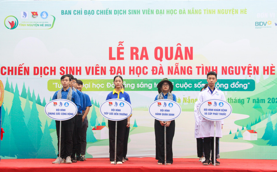 Sinh viên tình nguyện sẵn sàng tham gia chiến dịch sinh viên Đại học Đà Nẵng tình nguyện hè 2022. Sinh viên tình nguyện sẵn sàng tham gia chiến dịch sinh viên Đại học Đà Nẵng tình nguyện hè 2022.