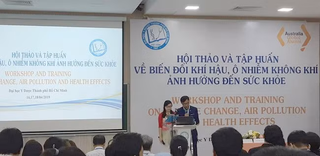 Quang cảnh buổi hội thảo.