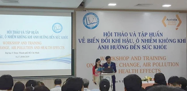 Quang cảnh buổi hội thảo.