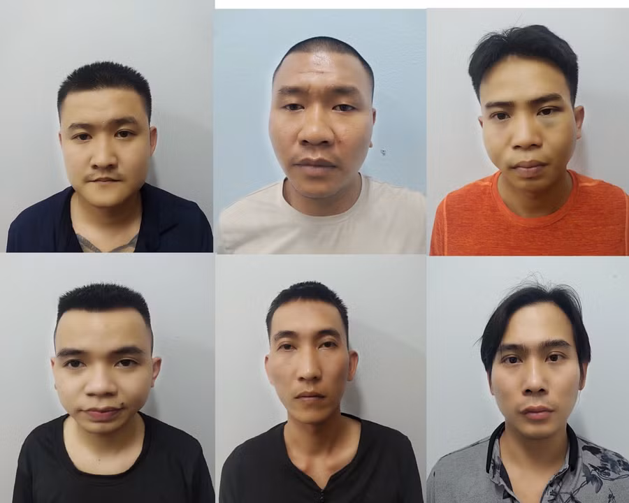 Các đối tượng tại cơ quan công an.