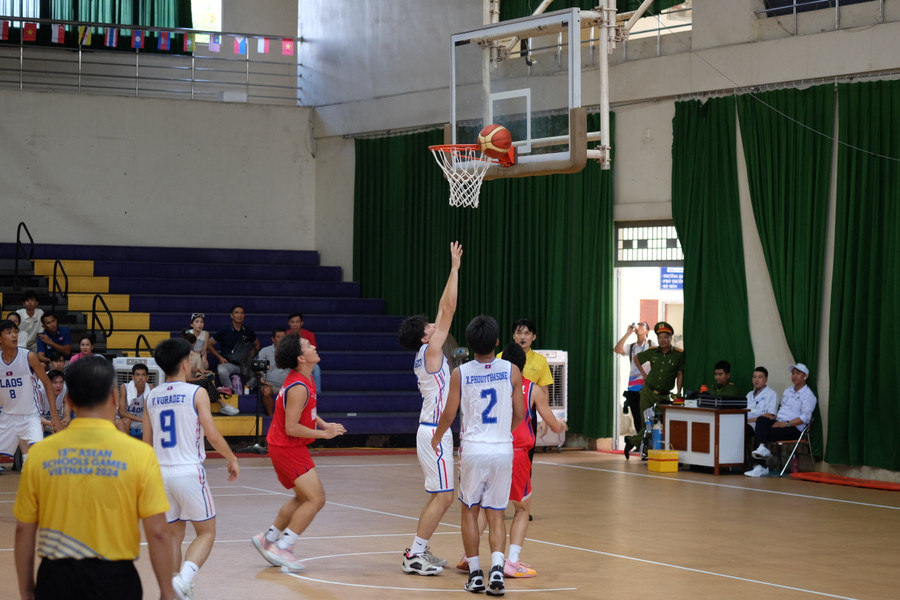 Phần thi sôi nổi, hấp dẫn. Phần thi sôi nổi, hấp dẫn.