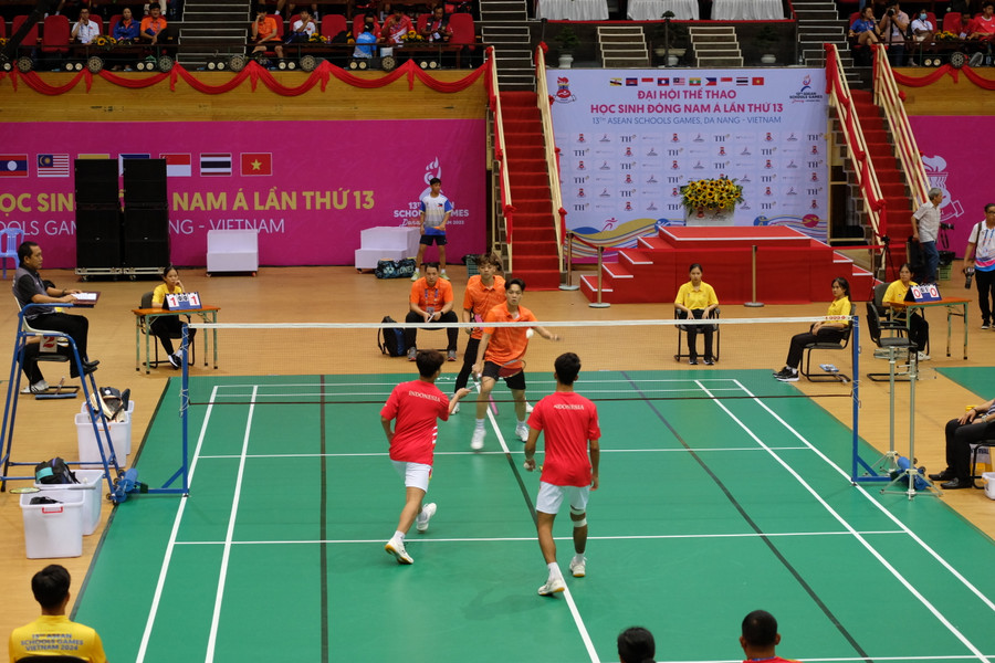 Nội dung đôi nam của Việt Nam thi đấu với đôi nam của Indonesia. Nội dung đôi nam của Việt Nam thi đấu với đôi nam của Indonesia.