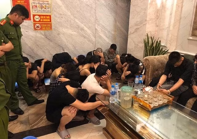 Tệ nạn xã hội đang là một vấn đề lo lắng trong thanh niên