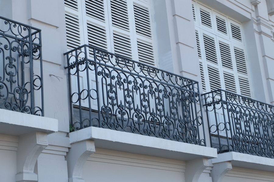 Các lan can phía trong tòa nhà cũng được giữ nguyên. Ảnh: Hoàng Vinh. Các lan can phía trong tòa nhà cũng được giữ nguyên. Ảnh: Hoàng Vinh.