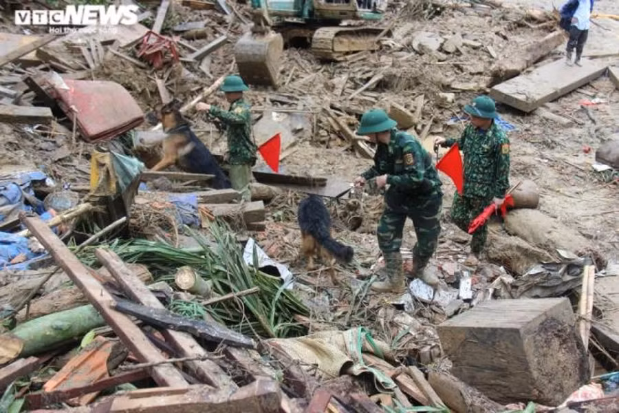 Đến thời điểm hiện tại, 14 người vẫn còn mất tích sau vụ sạt lở ở Trà Leng.