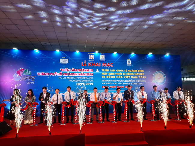 Quang cảnh buổi lễ khai mạc sự kiện.