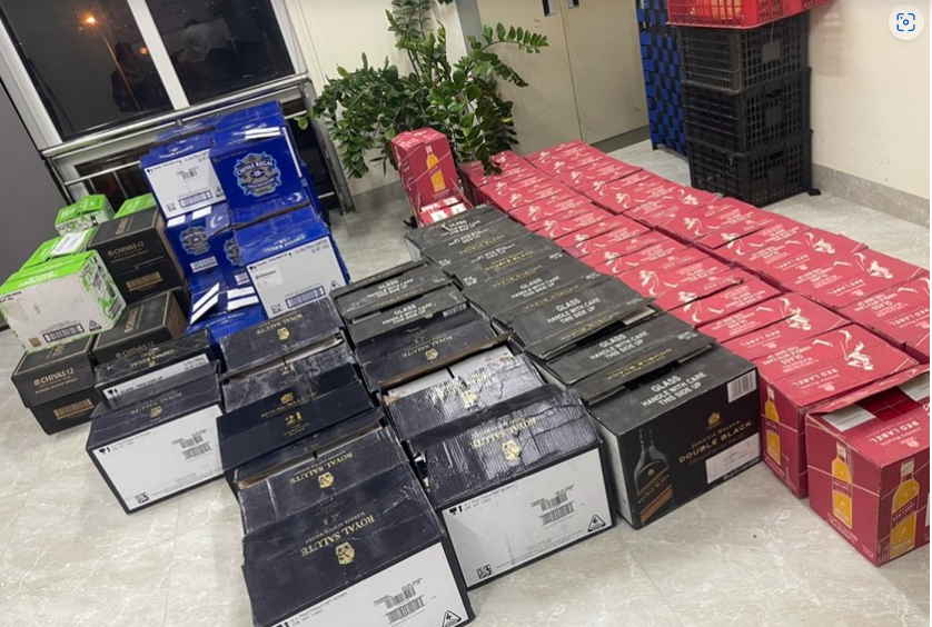 Số lượng rượu trên không có hóa đơn, chứng từ chứng minh nguồn gốc xuất xứ.