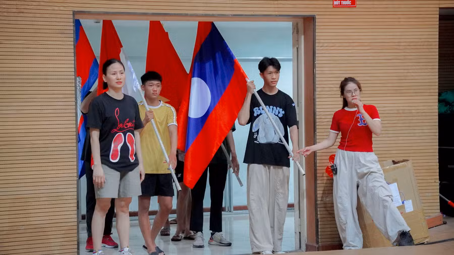 Quốc kỳ của các nước tham gia Đại hội sẽ tung bay trong các tiết mục biểu diễn nghệ thuật.