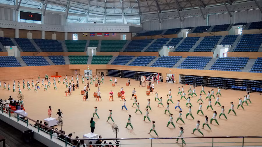 Những ngày này, gần 500 diễn viên, vận động viên, học sinh, chiến sĩ trên địa bàn Đà Nẵng đang cần mẫn tập luyện các tiết mục biểu diễn tại đêm khai mạc Đại hội.