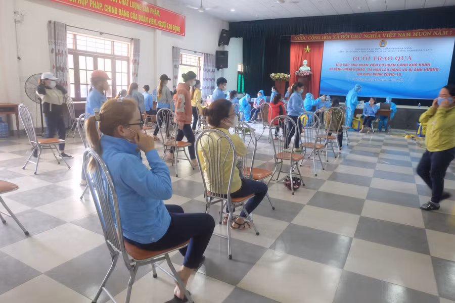 Khu vực lấy mẫu cho công nhân.