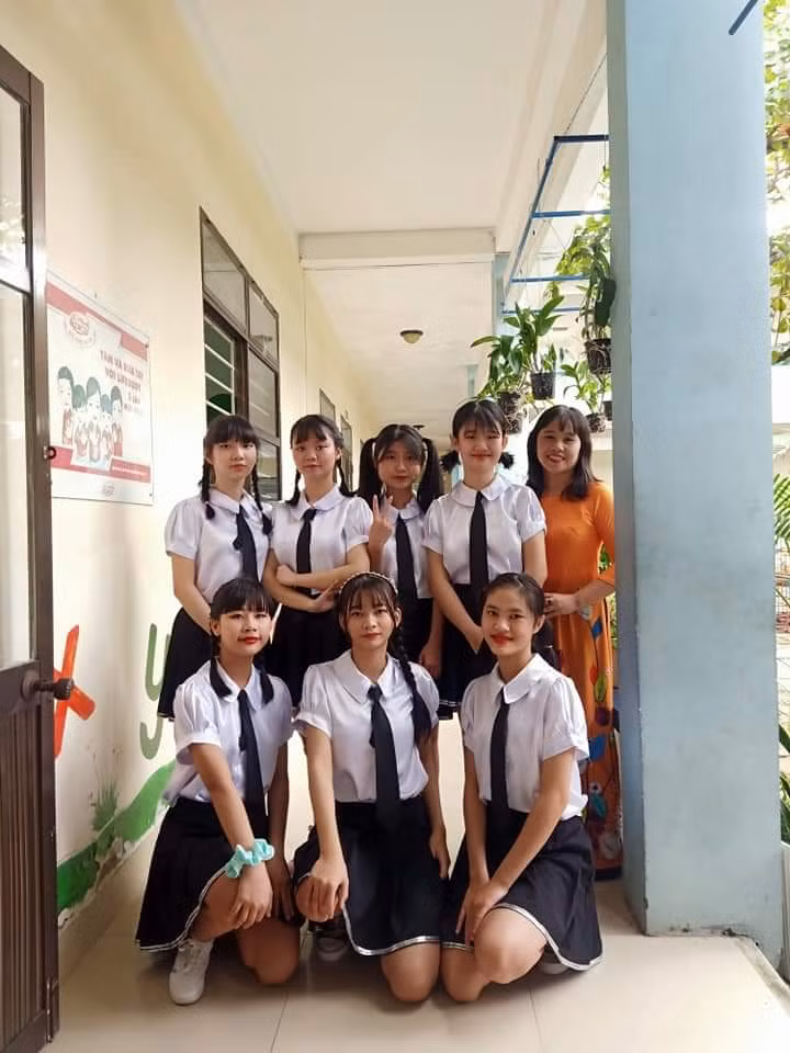 Với cô Hà, niềm hạnh phúc với nghề là chứng kiến những em học sinh "đặc biệt" tiến bộ rõ rệt.