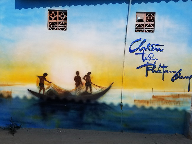 Bích họa là nghệ thuật vẽ tranh trên tường, khác với nghệ thuật vẽ tranh graffiti, bích họa mang đến cho người xem thông điệp rõ ràng hơn. Bích họa là nghệ thuật vẽ tranh trên tường, khác với nghệ thuật vẽ tranh graffiti, bích họa mang đến cho người xem thông điệp rõ ràng hơn.