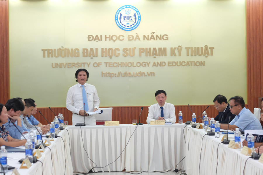 Quang cảnh buổi tọa đàm Quang cảnh buổi tọa đàm