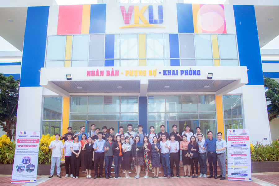 Chương trình trao đổi học thuật giữa hai Trường sẽ là cơ hội để giảng viên và sinh viên tiếp cận với môi trường học tập quốc tế, giao lưu học thuật. Ảnh: Hoàng Vinh. Chương trình trao đổi học thuật giữa hai Trường sẽ là cơ hội để giảng viên và sinh viên tiếp cận với môi trường học tập quốc tế, giao lưu học thuật. Ảnh: Hoàng Vinh.