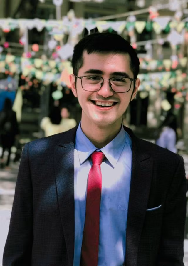 Thạc sĩ Nguyễn Ký Viễn luôn mang đến cho sinh viên sự mới mẻ trong những tiết học.