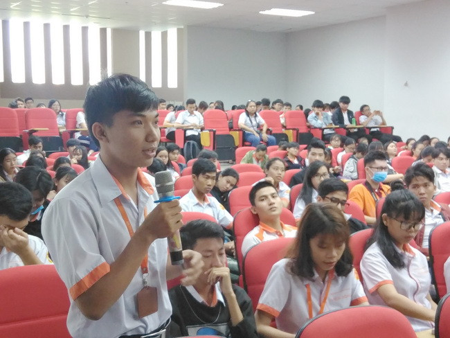 Ký kết thành lập “vườn ươm khởi nghiệp sáng tạo azibai – Cao đẳng Viễn Đông” ảnh 2 Ký kết thành lập “vườn ươm khởi nghiệp sáng tạo azibai – Cao đẳng Viễn Đông” ảnh 2