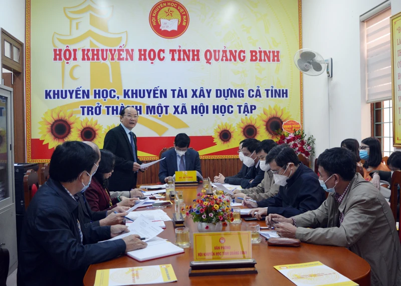 Hội Khuyến học tỉnh Quảng Bình đã tổ chức buổi gặp mặt đầu xuân mới Nhâm Dần 2022 (Ảnh: H.T).