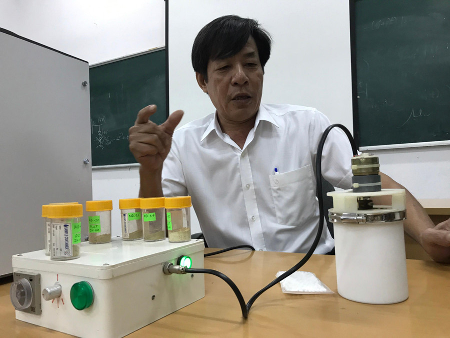 Giảng viên Đại học Sư phạm Kỹ thuật - Đại học Đà Nẵng với những sáng chế về khoa học kỹ thuật. Giảng viên Đại học Sư phạm Kỹ thuật - Đại học Đà Nẵng với những sáng chế về khoa học kỹ thuật.