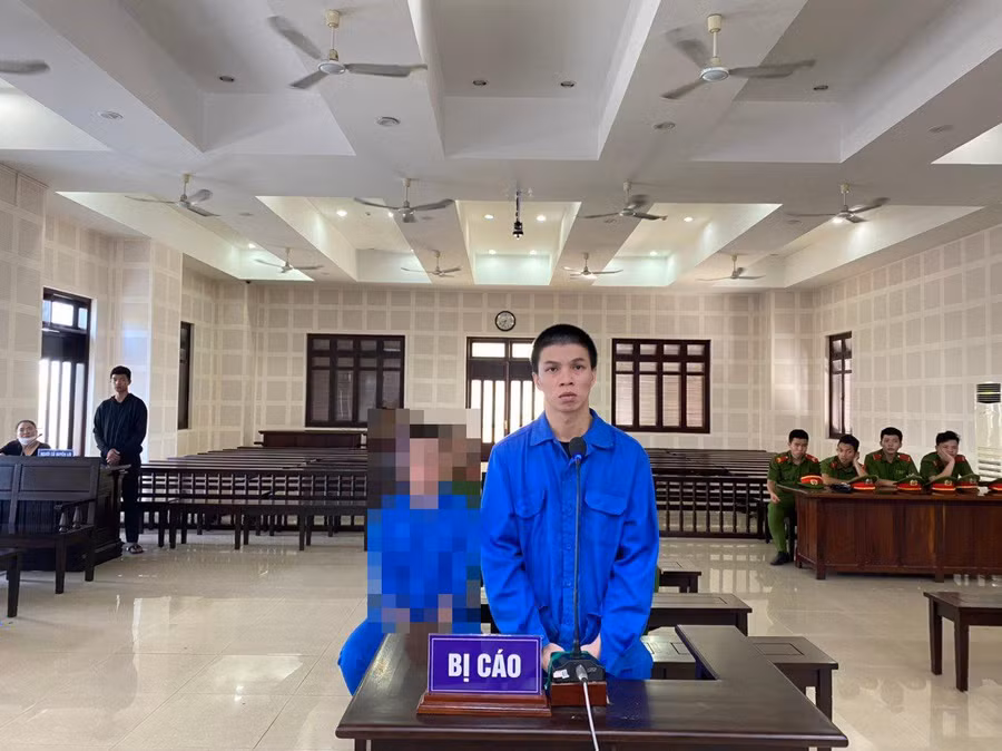 Bị cáo Tiến tại phiên tòa. 