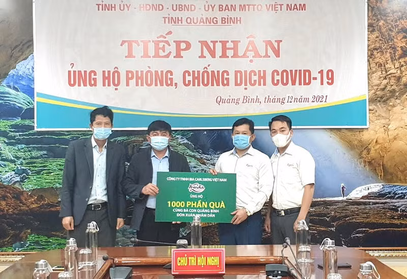 1.000 suất quà Tết sẽ đến với các gia đình có hoàn cảnh khó khăn, bị ảnh hưởng bởi dịch Covid-19. (Ảnh: H.C)