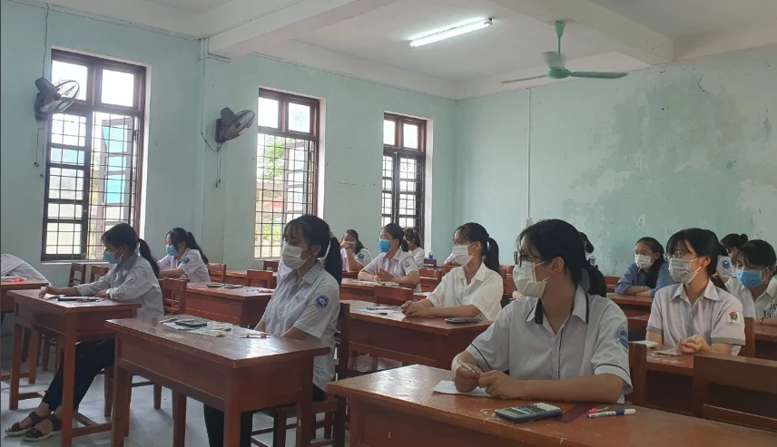 Có 926 thí sinh đã xuất sắc đạt giải ở kỳ thi chọn học sinh giỏi cấp tỉnh lớp 9 và 12.