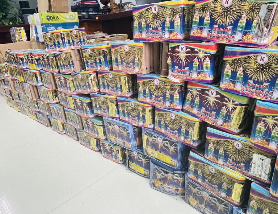 Công an tạm giữ số lượng gần 140kg pháo nổ. Ảnh: Công an Đà Nẵng Công an tạm giữ số lượng gần 140kg pháo nổ. Ảnh: Công an Đà Nẵng