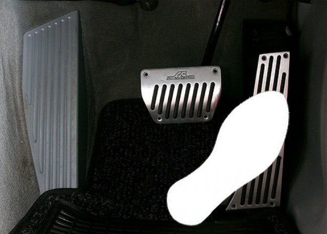 Người Mỹ khuyên cách đơn giản chống nhầm chân ga ảnh 3 Người Mỹ khuyên cách đơn giản chống nhầm chân ga