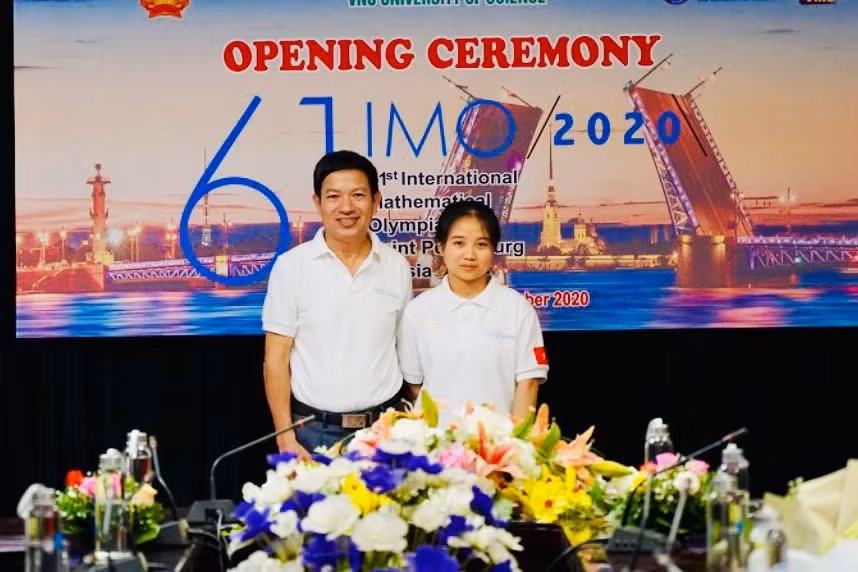 Con gái bác bảo vệ giành huy chương Toán quốc tế