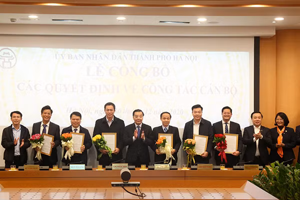 Hà Nội điều động, bổ nhiệm nhiều nhân sự mới
