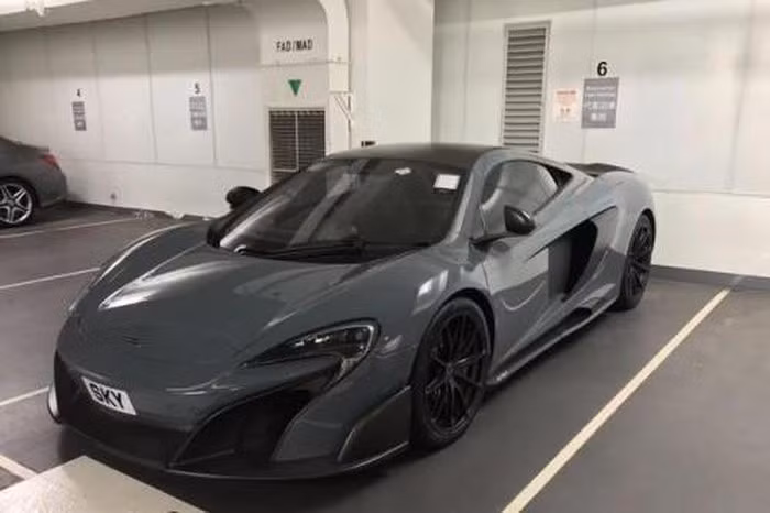 Theo Sina, để có bộ sưu tập xe nhiều người mơ ước, Quách Phú Thành phải tốn nhiều thời gian, tiền bạc và công sức. Ngoài việc có quan hệ thân thiết với nhãn hàng, người muốn sở hữu các siêu xe phiên bản giới hạn phải nằm trong câu lạc bộ siêu xe, sở hữu trên 4 chiếc và chứng minh được tài chính đảm bảo.