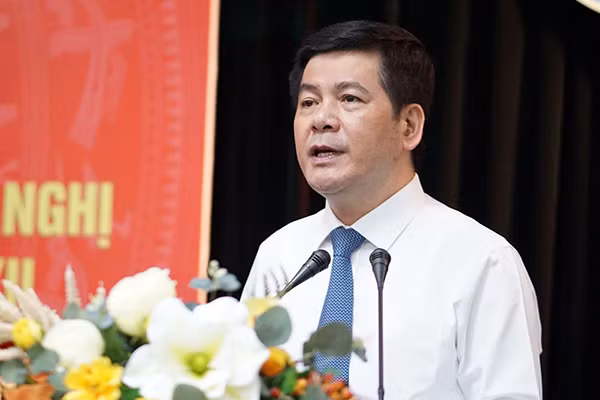 Ông Nguyễn Hồng Diên. 12 Bí thư, Chủ tịch tỉnh được điều động về Trung ương trong năm 2020