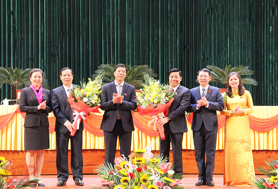 Nhiều địa phương bầu lãnh đạo HĐND, UBND tỉnh