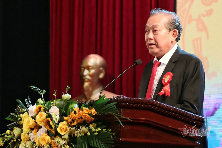 Phó Thủ tướng Thường trực Trương Hòa Bình: "Ngành TT&TT phải hoạch định chính sách phù hợp để huy động tối đa nguồn nhân lực, tài chính trong nước và quốc tế để đảm bảo hạ tầng thông tin tiên tiến nhất, đáp ứng mọi nhu cầu của phát triển công nghiệp 4.0".