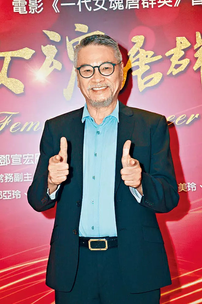 Ngô Mạnh Đạt qua đời ở tuổi 70 vì ung thư gan. Ông phát hiện căn bệnh cách đây 2 tháng và qua đời sau gần một tuần nhập viện phẫu thuật. Công bố di chúc của Ngô Mạnh Đạt sau khi qua đời