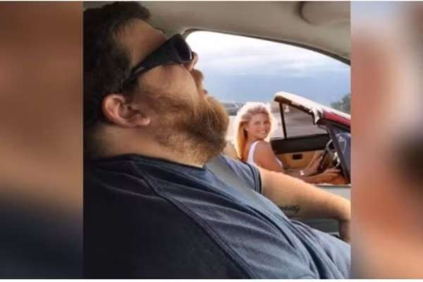 Cười ngất với ảnh chế vợ chơi khăm chồng