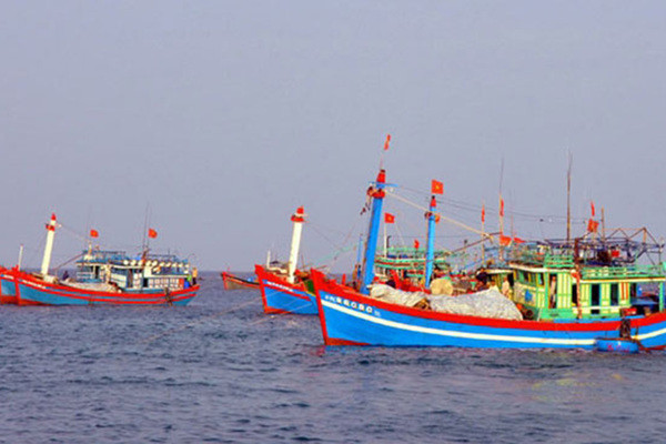Kịch liệt phản đối lệnh cấm đánh bắt cá trên Biển Đông của Trung Quốc