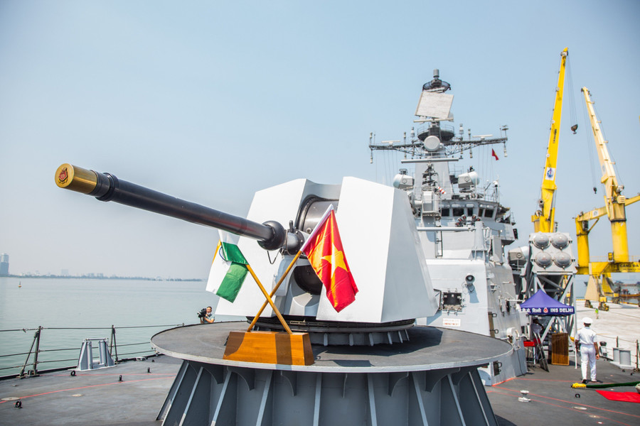 Tháp pháo trên tàu. Ảnh: Hoàng Vinh. Tháp pháo trên tàu. Ảnh: Hoàng Vinh.