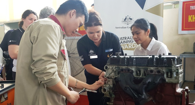 Đào tạo thực hành giúp học viên thành thạo kỹ năng nghề Đào tạo thực hành giúp học viên thành thạo kỹ năng nghề