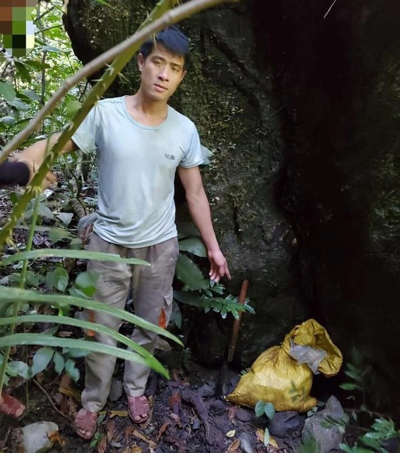 Nguyễn Chí Thanh và hung khí gây án.