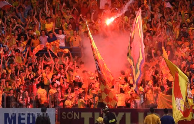 Pháo sáng có nhiều độc tính, có khả năng gây tổn thương nặng (Nguồn internet).