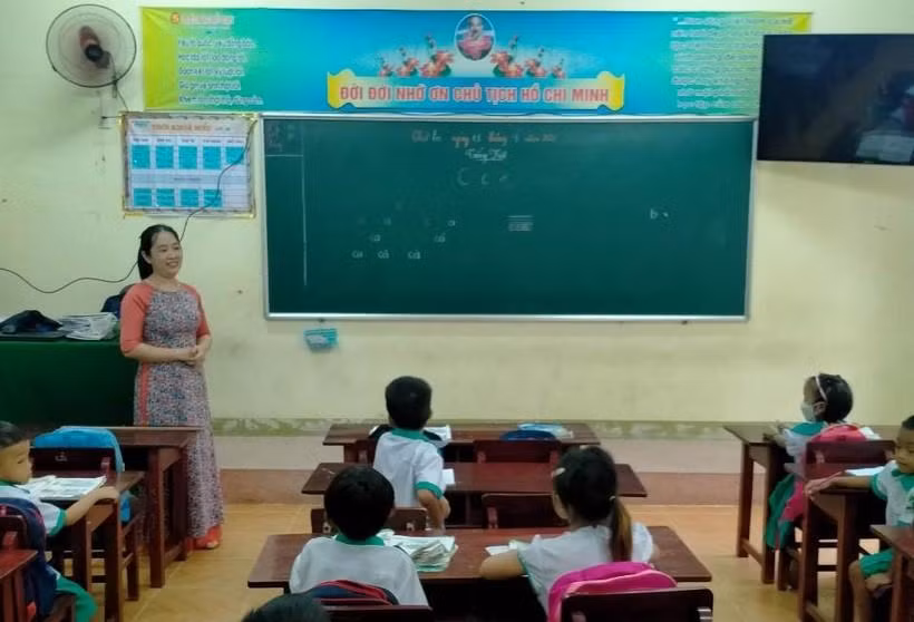 Giáo viên dạy tiểu học trên địa bàn huyện Bắc Trà My.