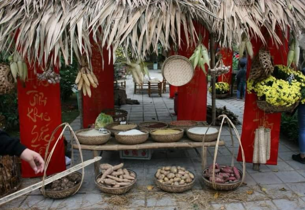 Hội thi ẩm thực du lịch Quảng Bình năm nay là cơ hội để quảng bá giá trị văn hóa ẩm thực độc đáo của Quảng Bình đến du khách gần xa. Hội thi ẩm thực du lịch Quảng Bình năm nay là cơ hội để quảng bá giá trị văn hóa ẩm thực độc đáo của Quảng Bình đến du khách gần xa.