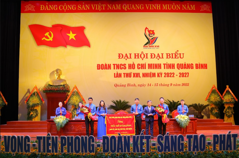 Ban Chấp hành khóa XVI tổ chức họp phiên thứ nhất bầu 12 nhân sự vào Ban Thường vụ, Bí thư và các Phó Bí thư Tỉnh đoàn. Ảnh: B.C. Ban Chấp hành khóa XVI tổ chức họp phiên thứ nhất bầu 12 nhân sự vào Ban Thường vụ, Bí thư và các Phó Bí thư Tỉnh đoàn. Ảnh: B.C.