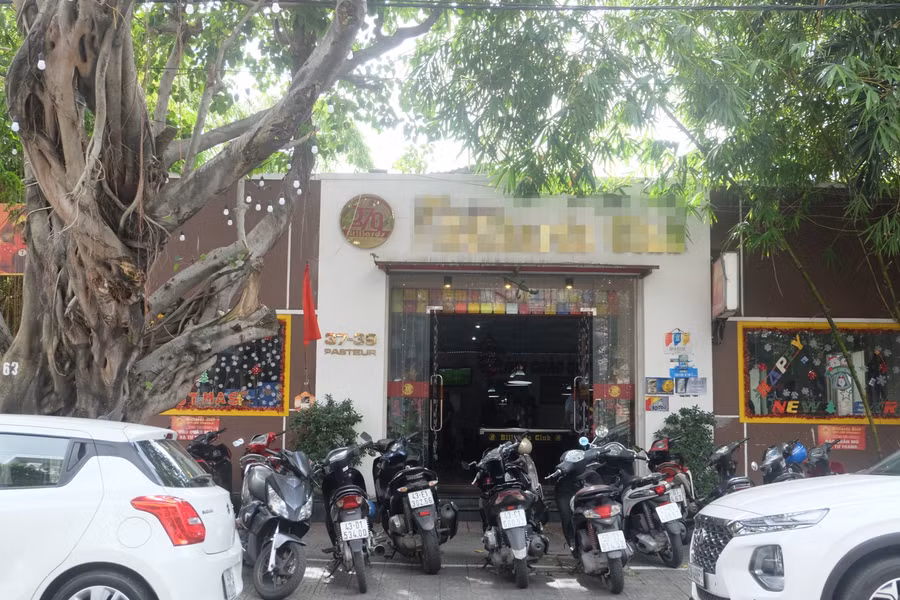 Số nhà 37 và 39 Pasteur. 